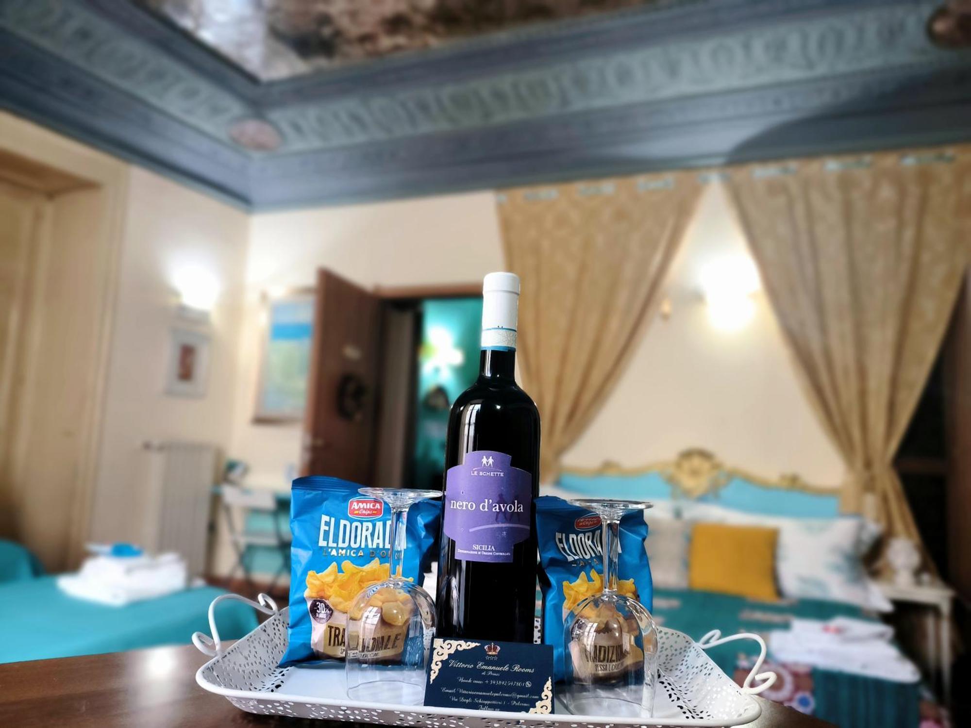 Vittorio Emanuele Rooms Di Prinzi Палермо Екстериор снимка